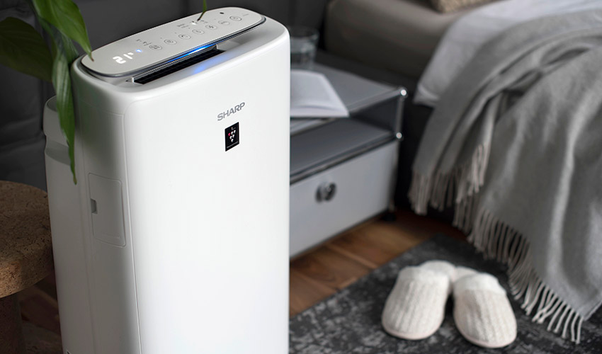 Oczyszczacz powietrza Sharp UA-KIN40E-W