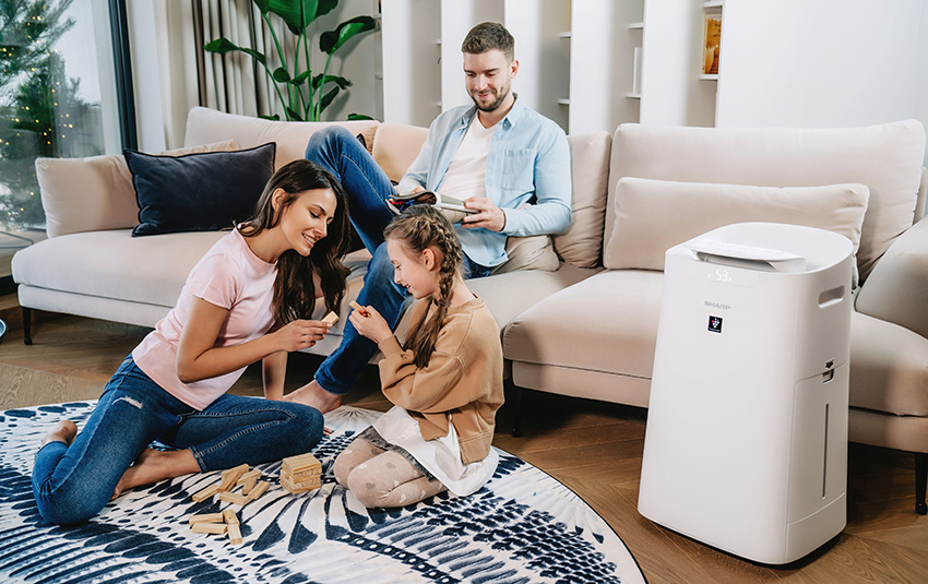 Oczyszczacz z funkcją nawilżania Sharp UA-KIL80E-W