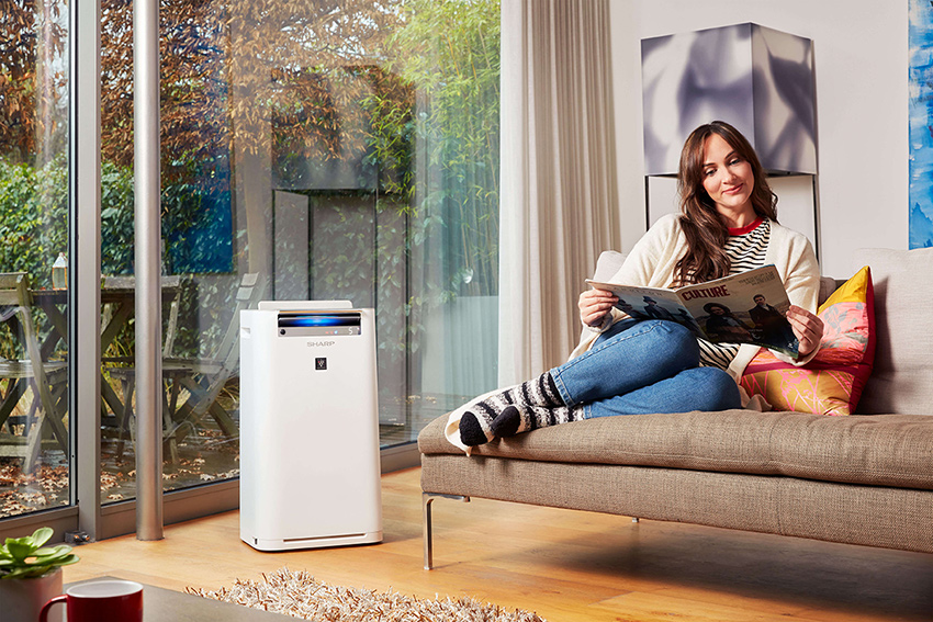 Aranżacja oczyszczacza Sharp KC-G50EUW