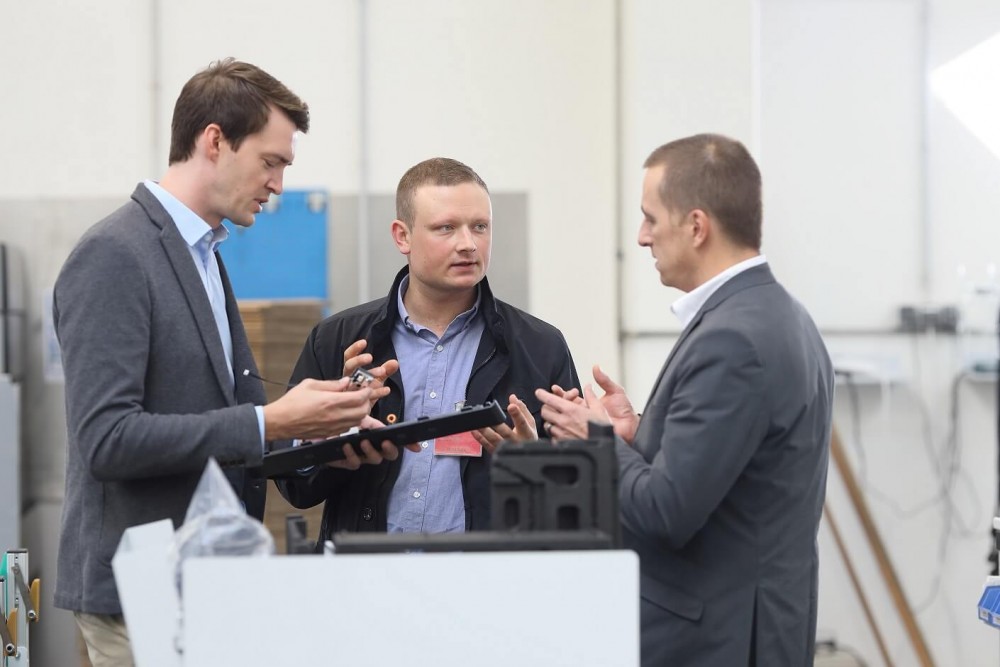 pracownicy i dostawcy firmy Krug & Priester