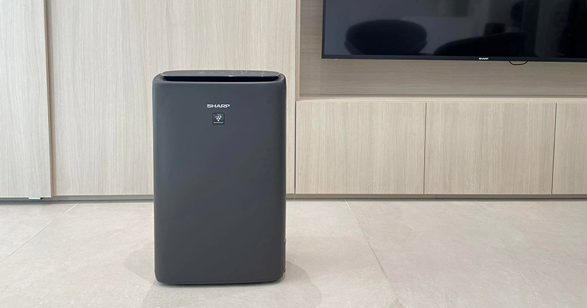 Sharp UA-KIN40E-H - panel przedni