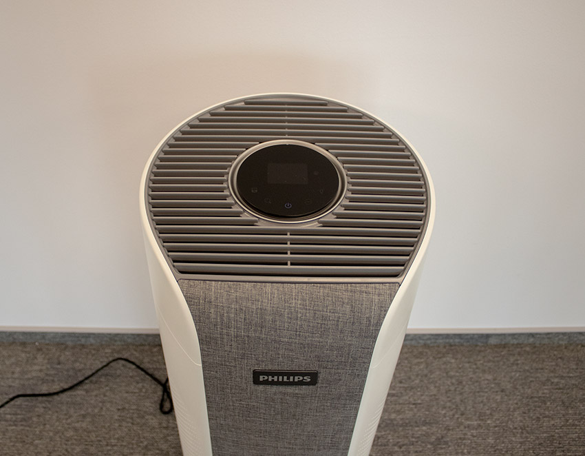 Philips Dual Scan AC3858/51 widok z góry, wyświetlacz i wywiew czystego powietrza