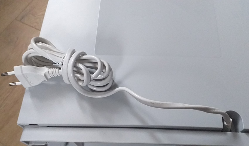 Daikin MCK70ZW - kabel zasilania