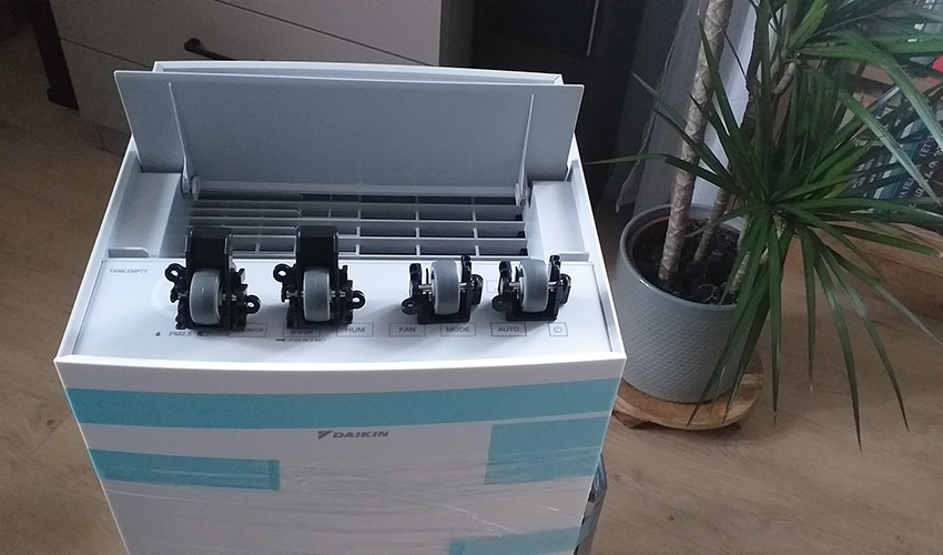 Daikin MCK70ZW - kółka jezdne