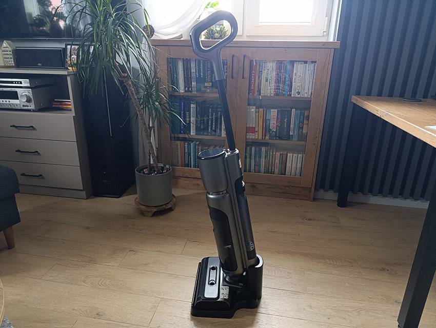 HYGSE akva - widok z boku