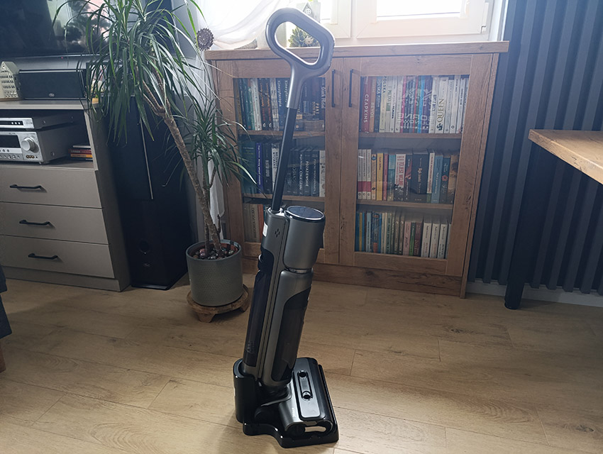 HYGSE akva - widok na odkurzacz