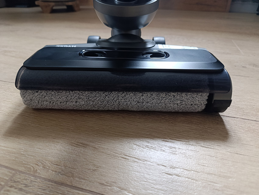 HYGSE akva - wałek myjący w odkurzaczu