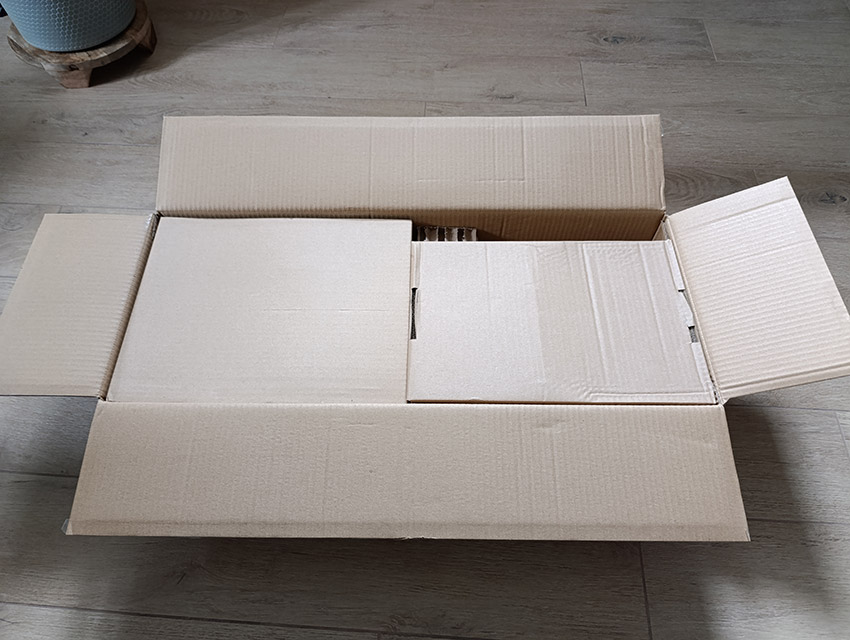 HYGSE handy - odkurzacz w pudełku wewnętrznym