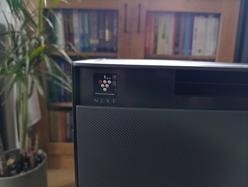 Sharp KI-TX100EU-H - logo Plasmacluster NEXT