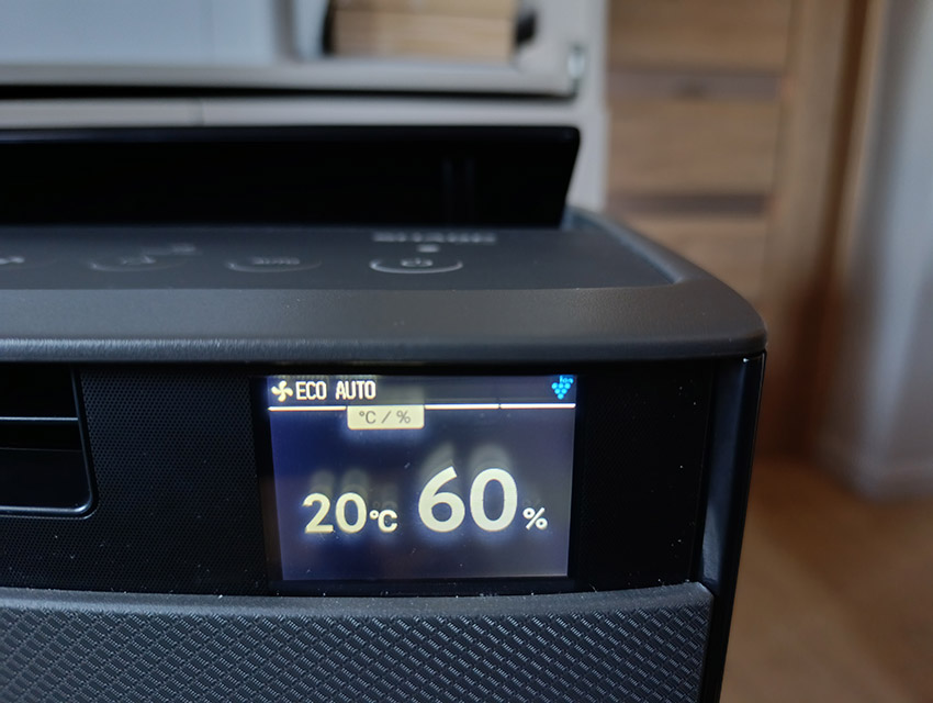 Sharp KI-TX100EU-H - wskaźnik poziomu wilgotności i temperatury