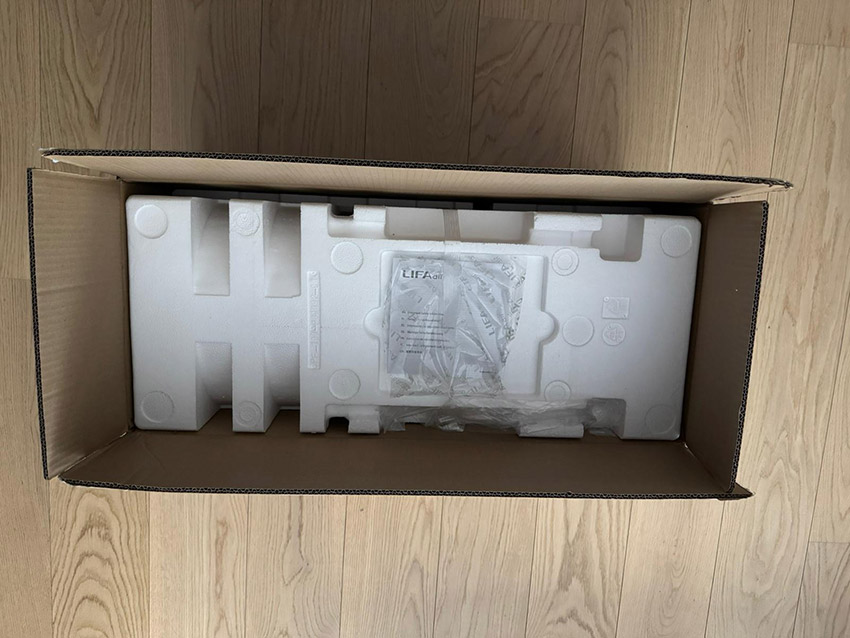 nawilżacz LIFAair LAH302 w kartonie