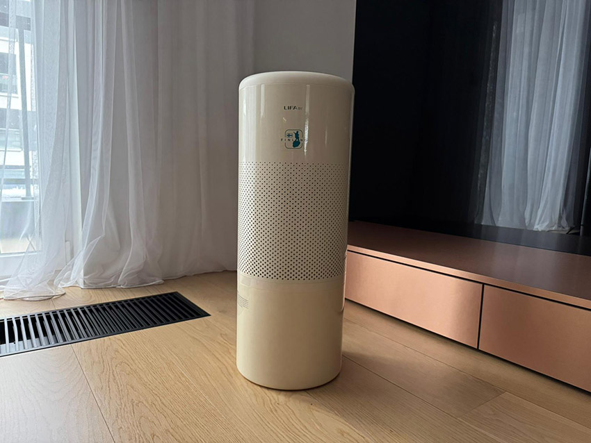 LIFAair LAH302 - widok z przodu