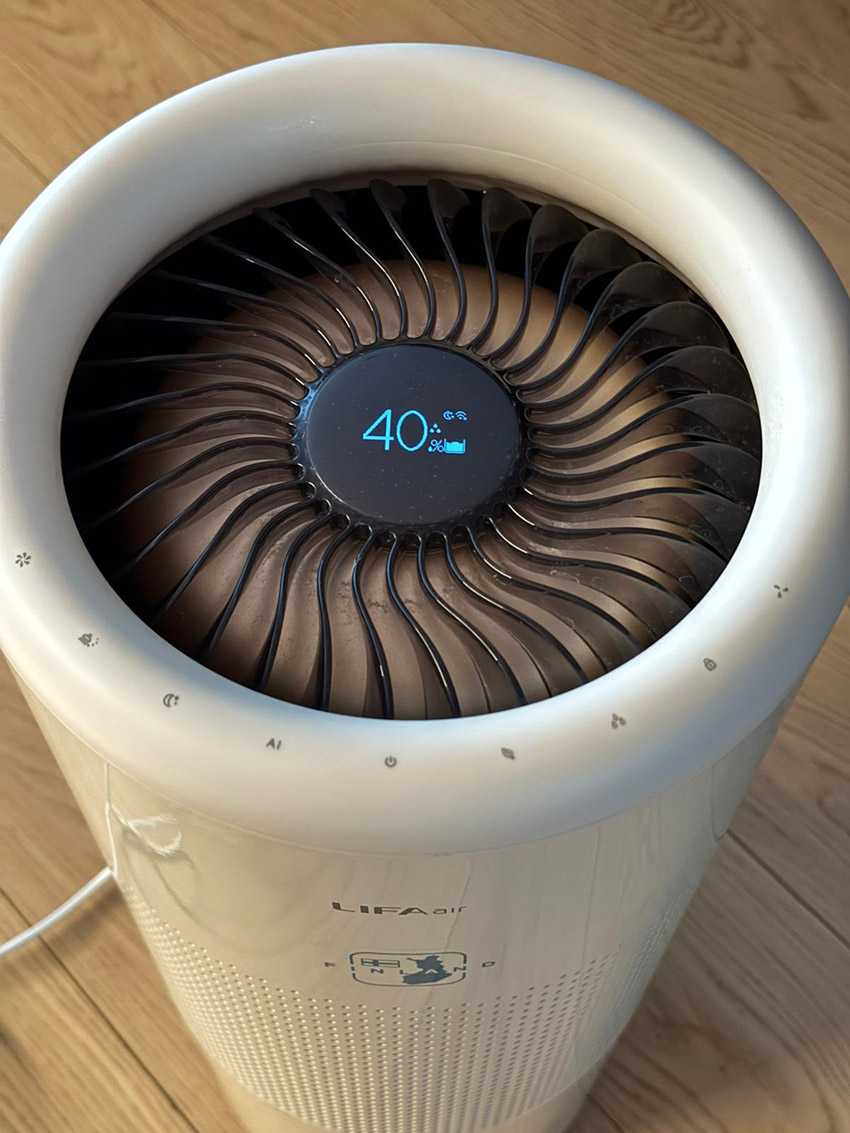 wyświetlacz w LIFAair LAH302