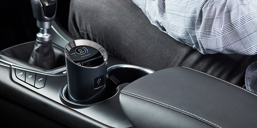 Sharp UJ-GC20E-B świetnie sprawdza się w aucie