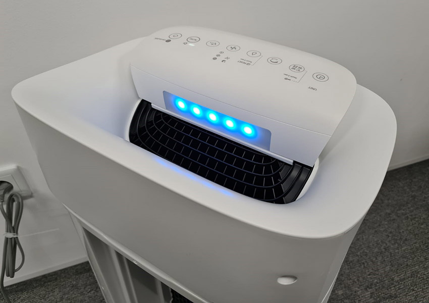 Sharp UA-KIL60E-W wywiew i panel