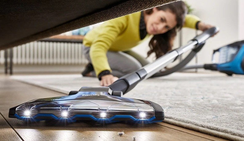 Odkurzacz pionowy Philips sprzątający sierść 