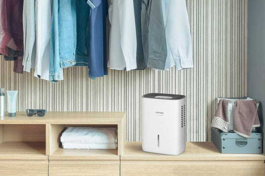 osuszacz Concept Perfect Air OV1000 w szafie z ubraniami