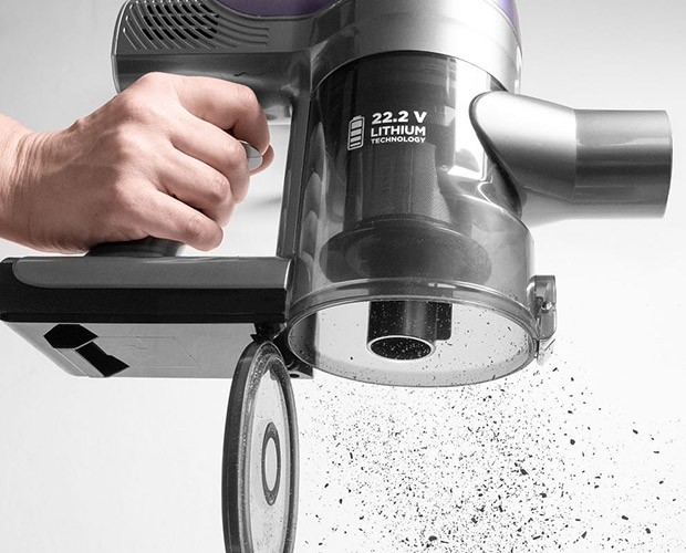 Opróżnianie zbiornika w odkurzaczu Concept VP6040