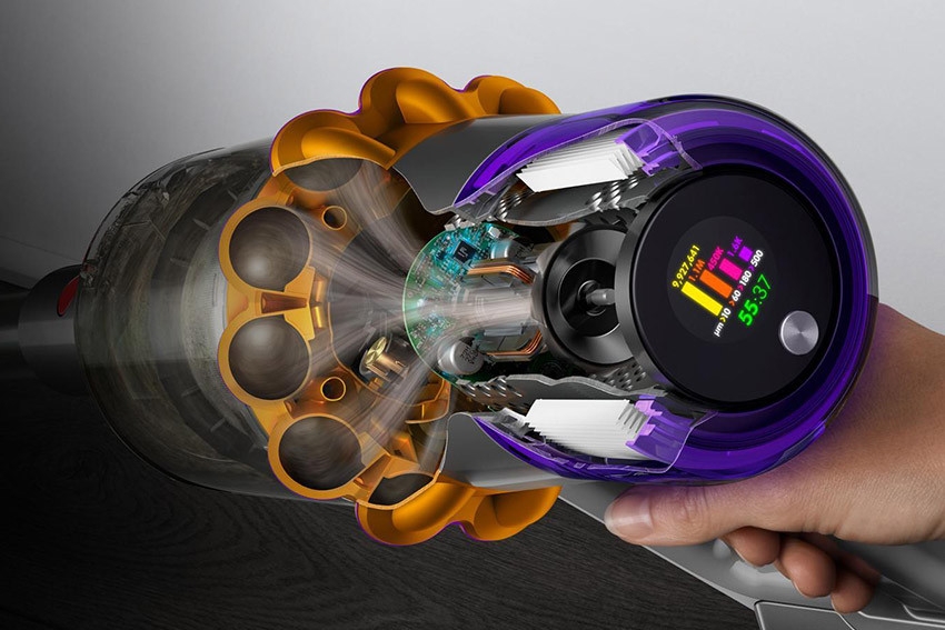 Ekran LCD odkurzacza Dyson V15s Detect Submarine™ prezentujący analizę zebranych cząstek kurzu