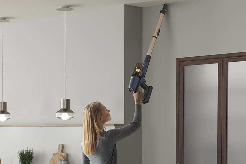 odkurzacz pionowy Electrolux Power Hygienic 800