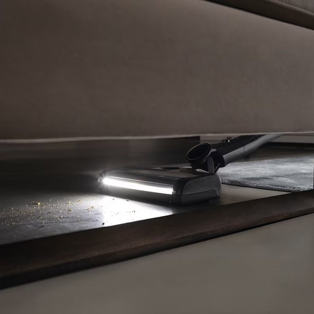 Elektroszczotka z podświetleniem LED w odkurzaczu MIELE