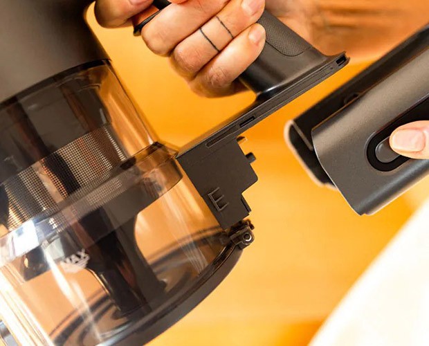 duży zbiornik w odkurzaczu Hygse Handy