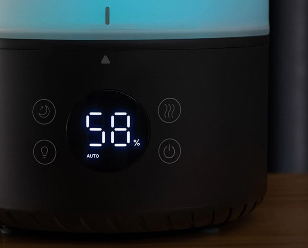 zbliżenie na wyświetlacz w Levoit Dual 200S Pro