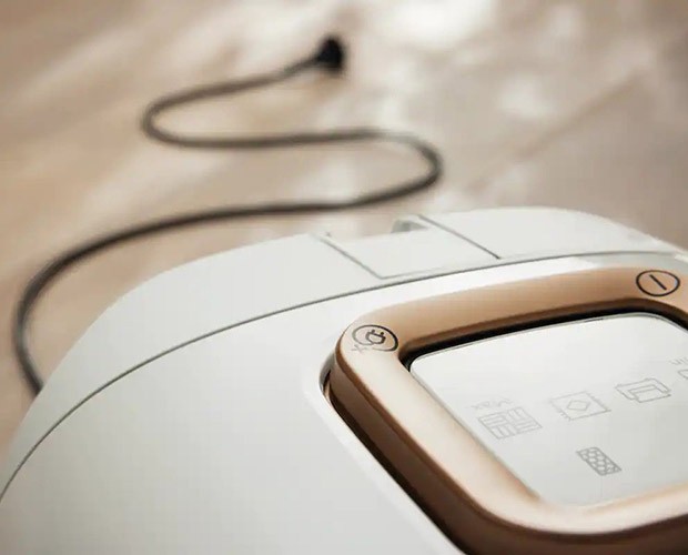 zwijanie kabla w odkurzaczu Miele Guard L1 Comfort