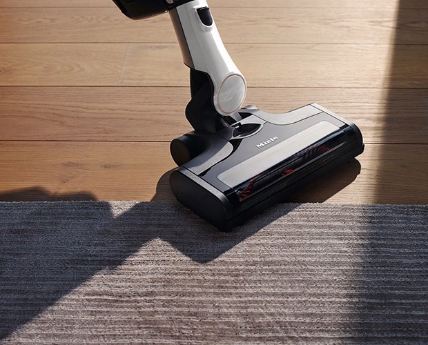 Elektroszczotka w zestawie z odkurzaczem Miele Triflex HX2