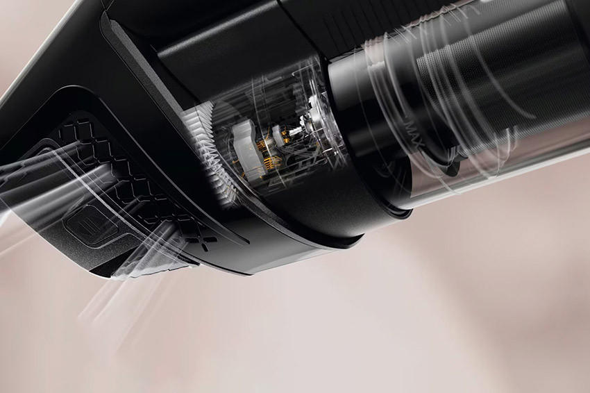 Silnik Digital Efficiency Motor w Miele Triflex HX3 Aqua zapewnia moc ssania 240 AW
