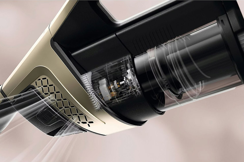 Silnik Digital Efficiency i technologia Vortex w Miele Triflex HX3 Plus zapewniają stałą wysoką moc ssania