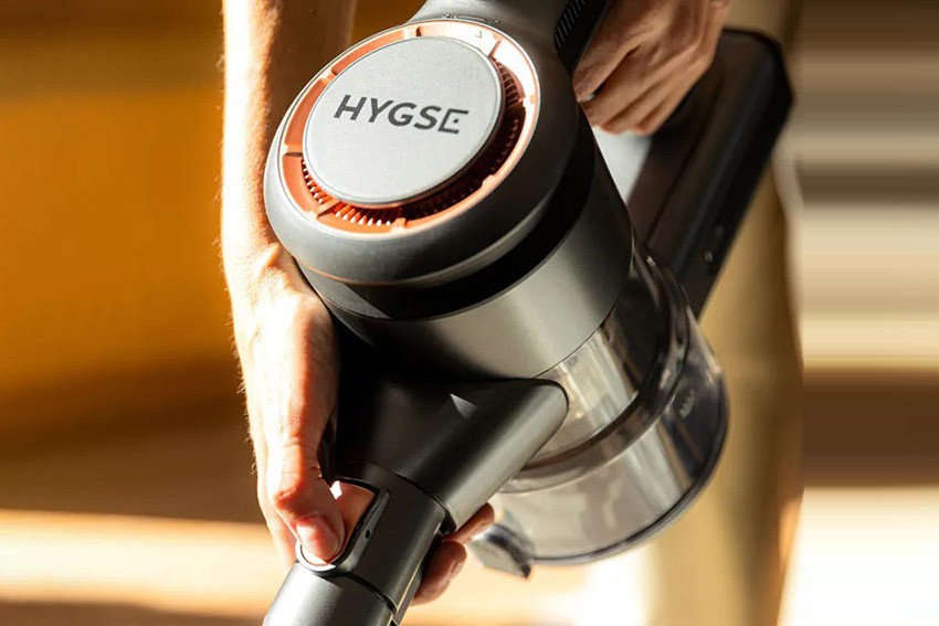 odkurzacz pionowy marki HYGSE i jednostka ręczna