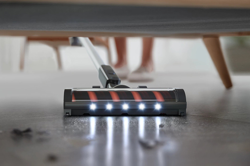 podświetlenie LED na elektroszczotce odkurzacza Philips 3000