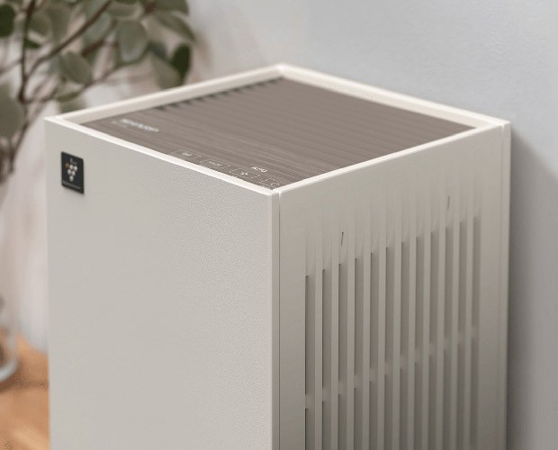 Sharp FP-S40EU-W - zbliżenie na panel sterowania