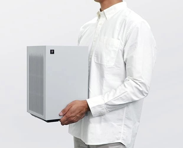 kompaktowe wymiary Sharp FP-S42EU-L