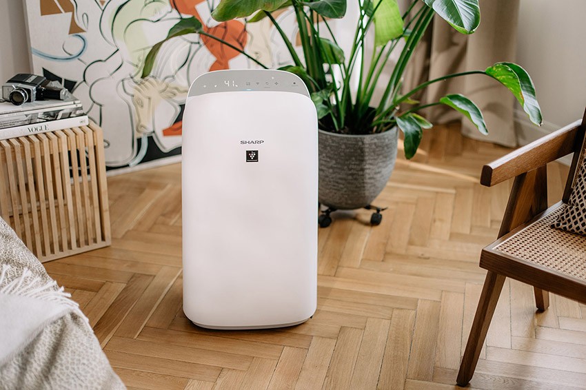 Oczyszczacz powietrza Sharp UA-KCP100E-W - numer 1 w rankingu