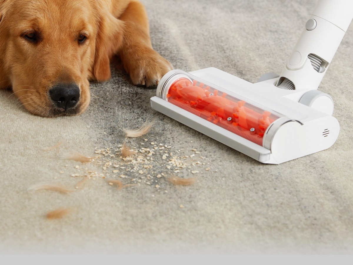 Zbieranie sierści i kurzu przez odkurzacz Xiaomi