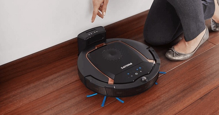 Robot sprzątający Philips w przestrzeni domowej 