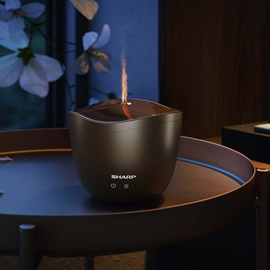 Aromatyzer soniczny Sharp w salonie
