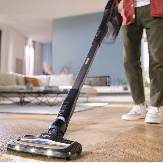 Philips AquaTrio 9000 XW9463/11 - odkurzanie podłogi