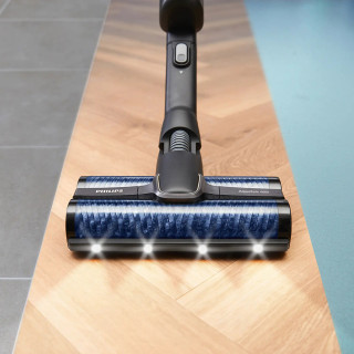 Philips AquaTrio 9000 XW9465/11 - odkurzanie podłogi