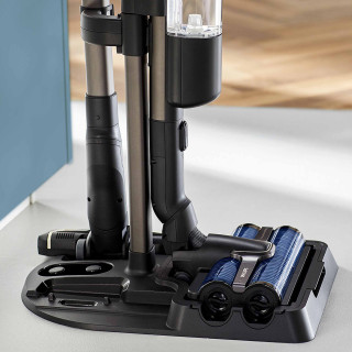 Philips AquaTrio 9000 XW9465/11 - stacja dokująca z bliska