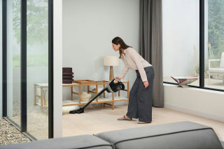 Miele Triflex HX3 Plus Titanium-PF - odkurzanie podłogi