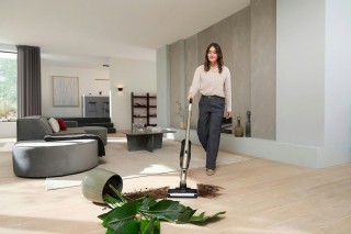 Miele Triflex HX3 Plus Titanium-PF - odkurzanie podłogi