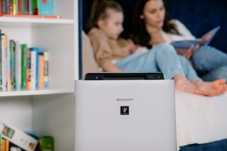 Sharp UA-HD50E-L - zdjęcie lifestyle