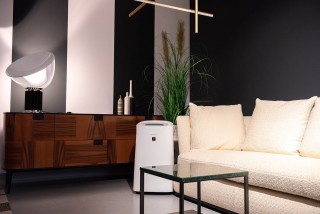 Aranżacja oczyszczacza Sharp UA-KIL60E-W