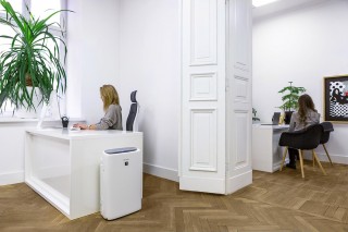 Sharp UA-KIN50E-W - zdjęcie lifestyle