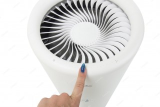 LIFAair LA502C - sterowanie z panelu sensorycznego