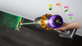 Dyson V10 Animal - zbieranie zanieczyszczeń