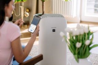 Sharp UA-KCP100E-W - obsługa przez telefon